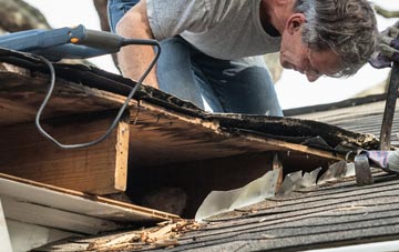 common causes of Gipping fascia damage