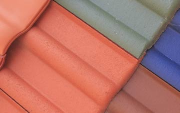 Gipping plastic roofing companies